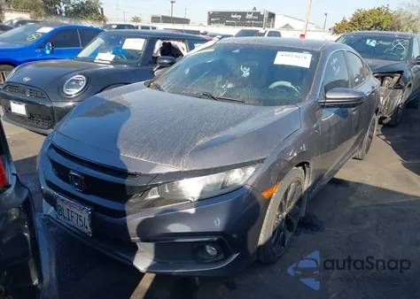 2019 Honda Civic Sport z USA, uszkodzony, nr VIN 2HGFC2F8XKH572302